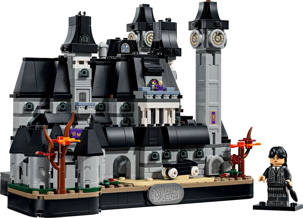 LEGO Nevermore Academy
