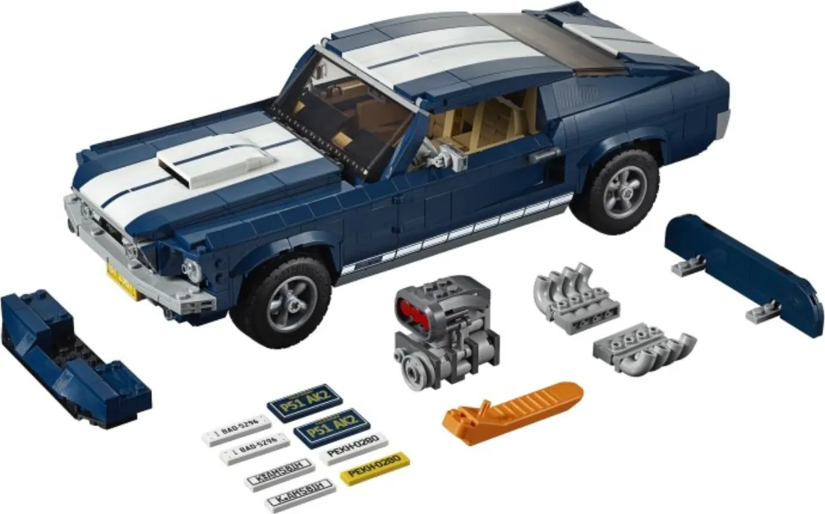 Ford Mustang set photo