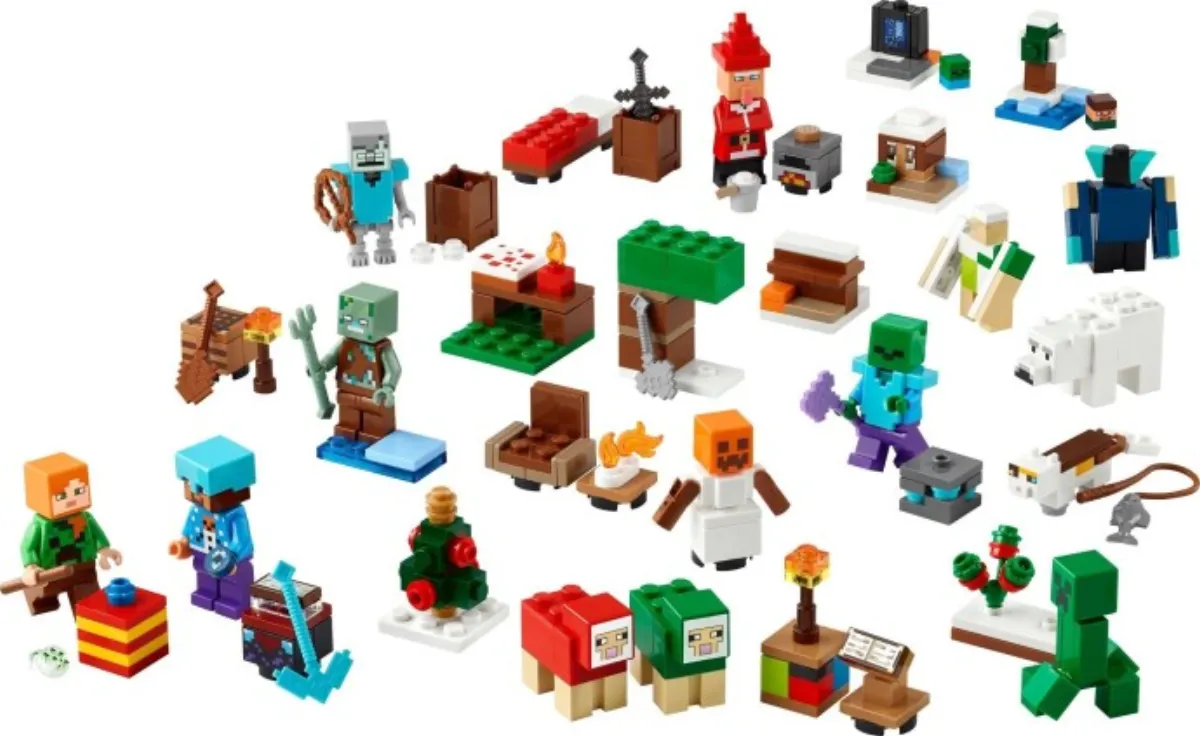Minecraft Advent Calendar 2025 set photo
