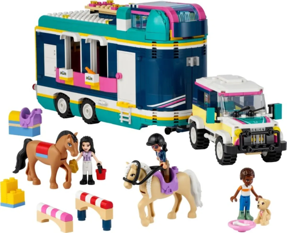 Horse Show Trailer set photo