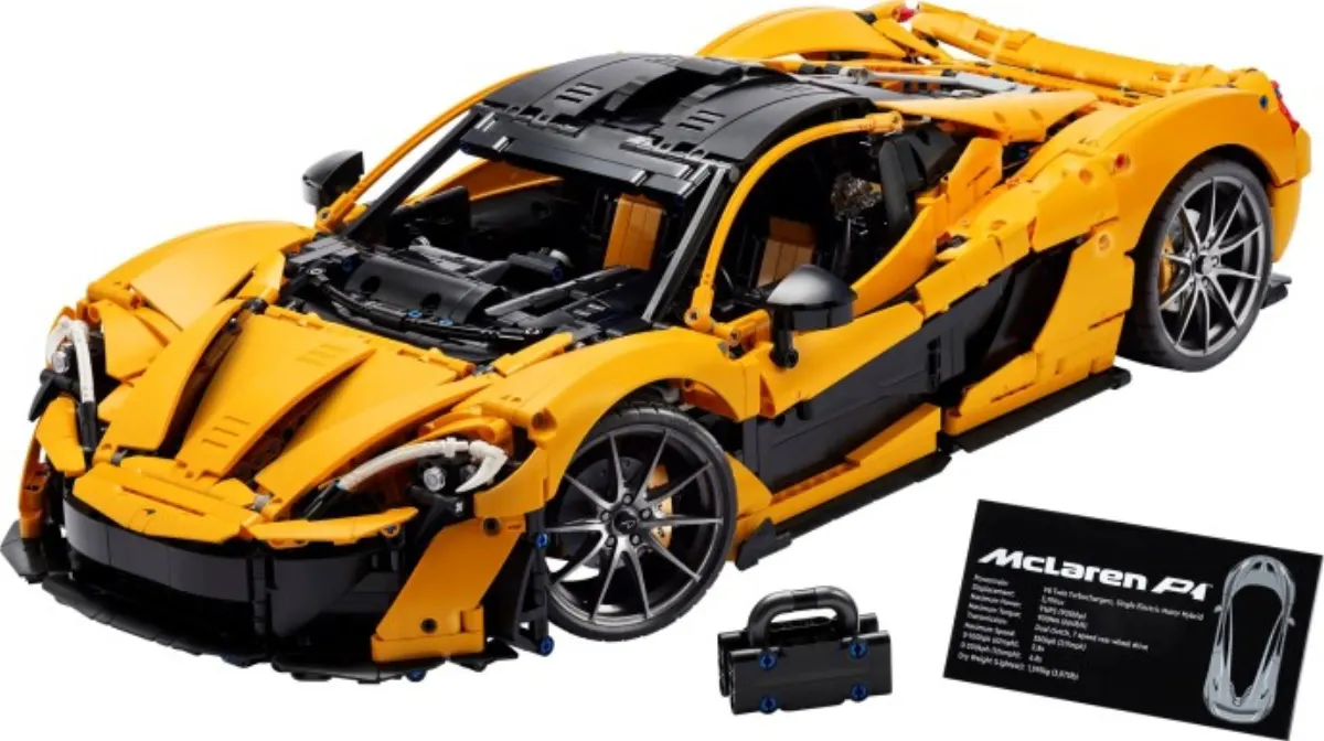 McLaren P1 set photo
