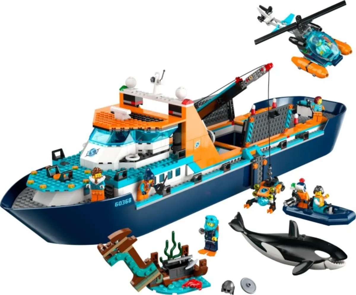 Arctic Explorer Ship set photo