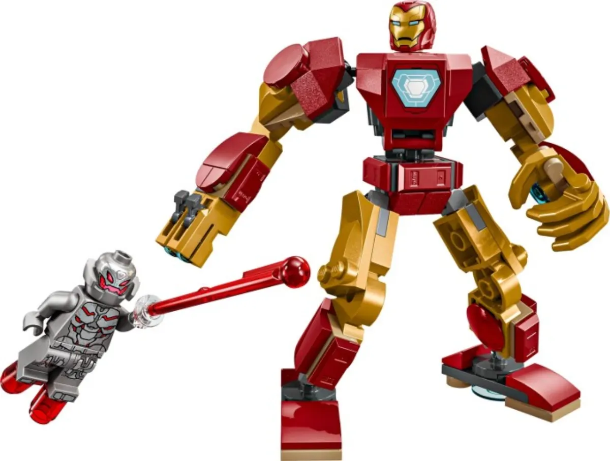 Iron Man Mech vs. Ultron set photo