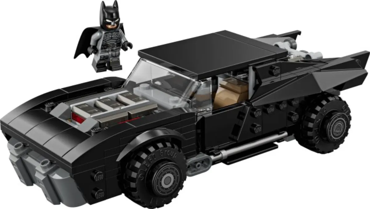 The Batman Batmobile set photo