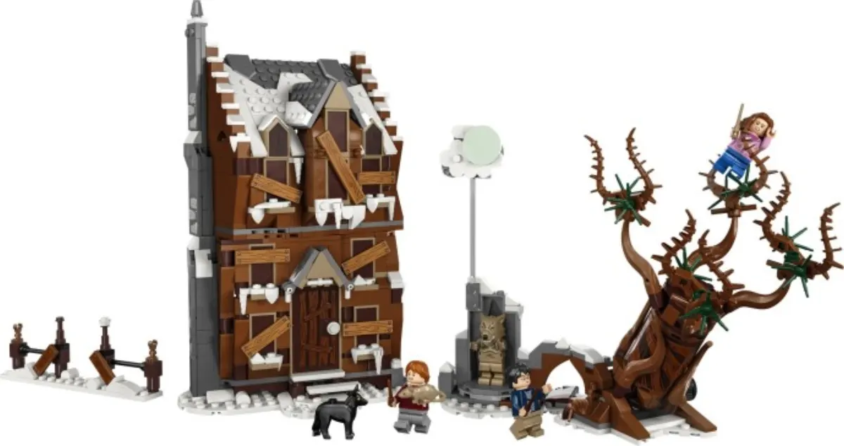 The Shrieking Shack & Whomping Willow set photo